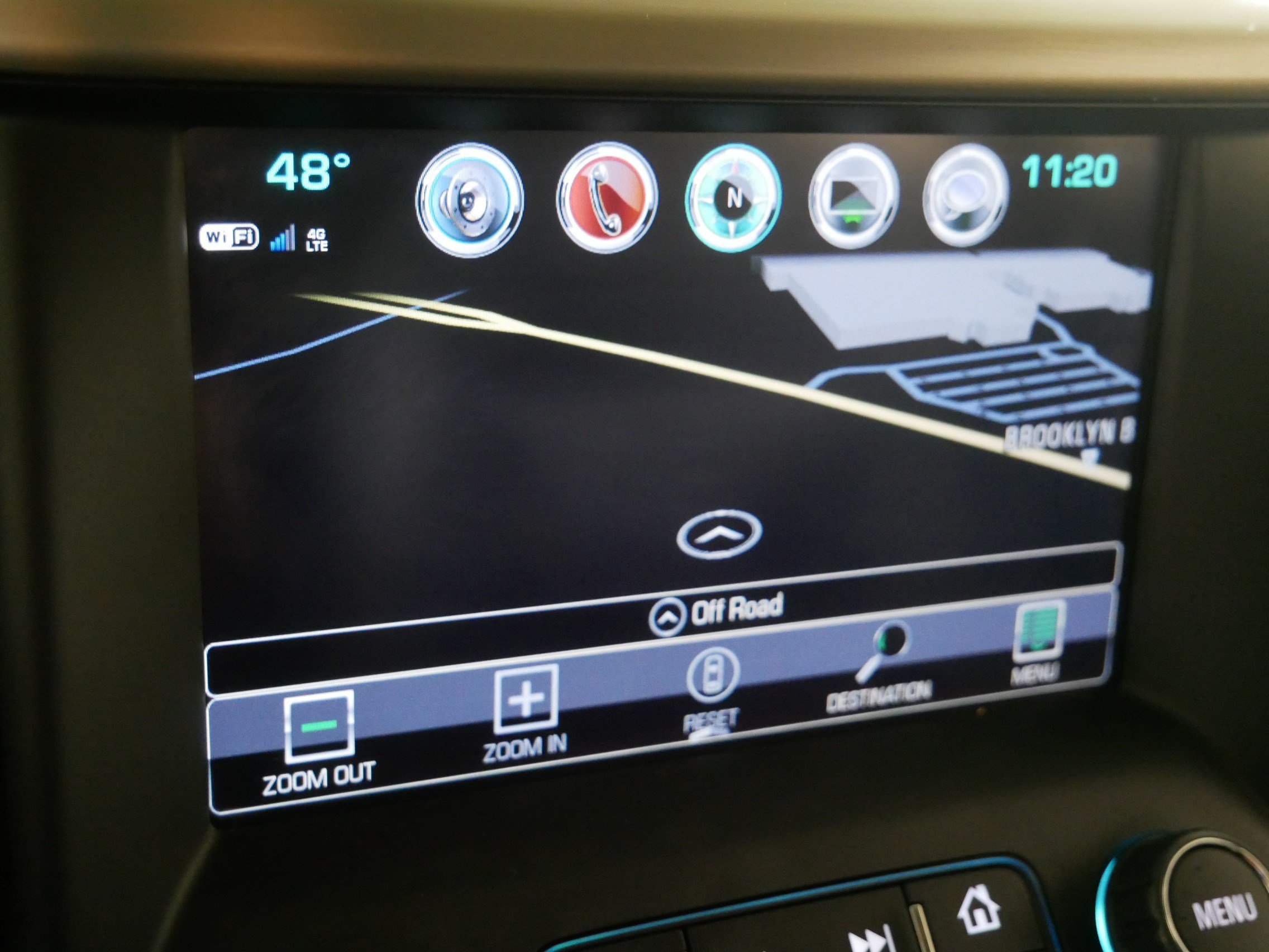 Used 2019 GMC Acadia Denali w/ Technology Package AWD/4WD image 29
