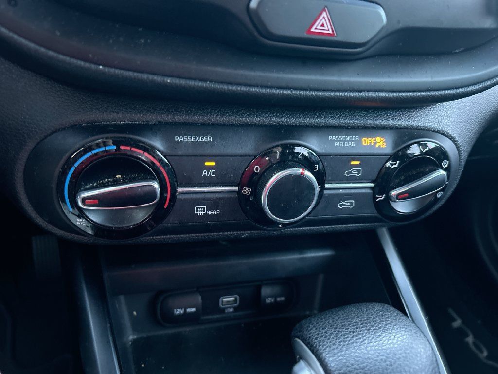 Used 2022 Kia Soul LX FWD image 22