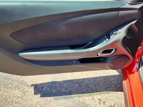 Used 2011 Chevrolet Camaro LT image 12