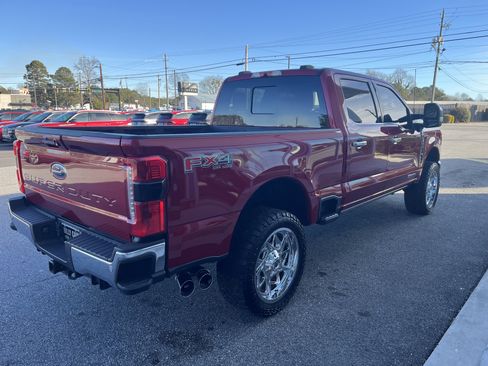 Used 2023 Ford F250 Lariat w/ Lariat Ultimate Package image 5