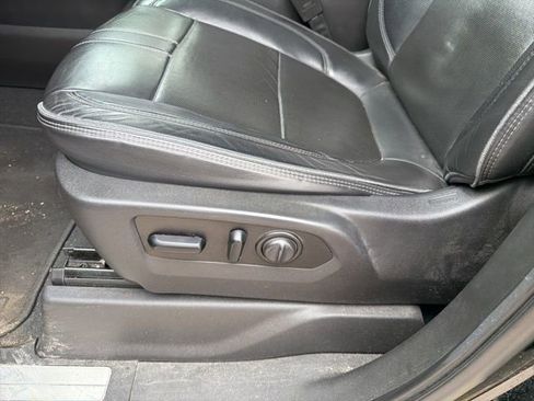 Used 2021 Chevrolet Silverado 1500 High Country w/ LPO, Dark Essentials Package image 5