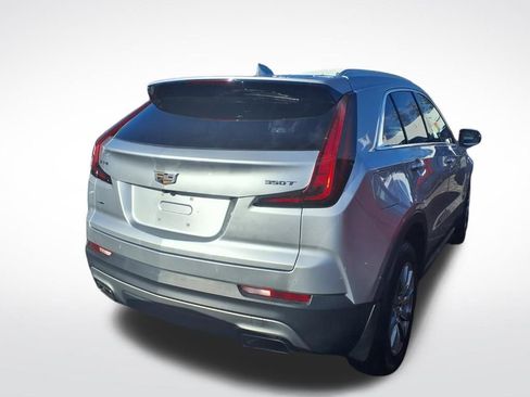 Used 2021 Cadillac XT4 Premium Luxury w/ Cold Weather Package image 4