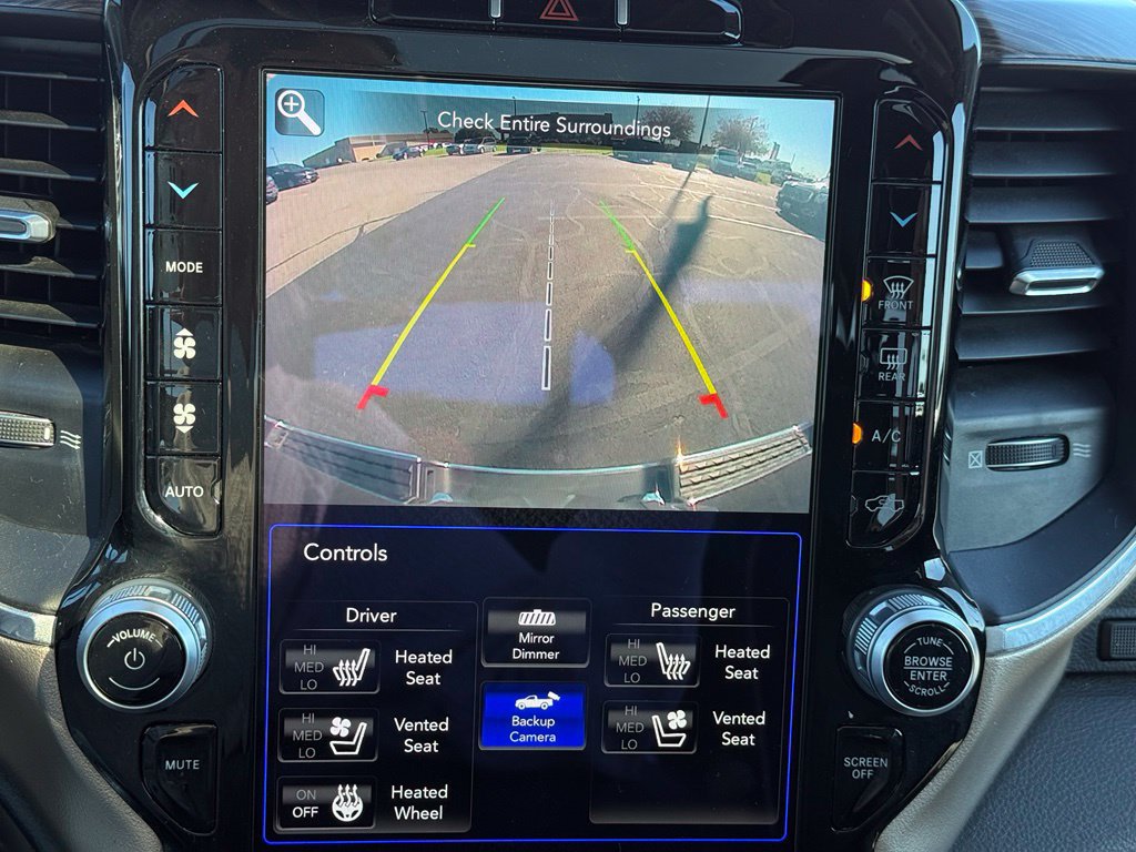 Used 2020 RAM 1500 Laramie AWD/4WD image 29
