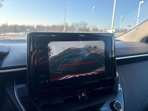 Used 2023 Toyota Corolla LE image 24