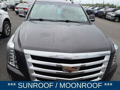 Used 2015 Cadillac Escalade ESV Premium AWD/4WD image 3
