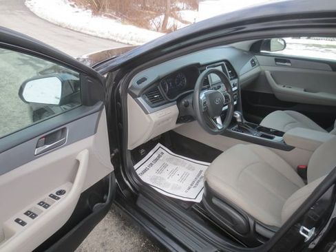 Used 2019 Hyundai Sonata SE image 7