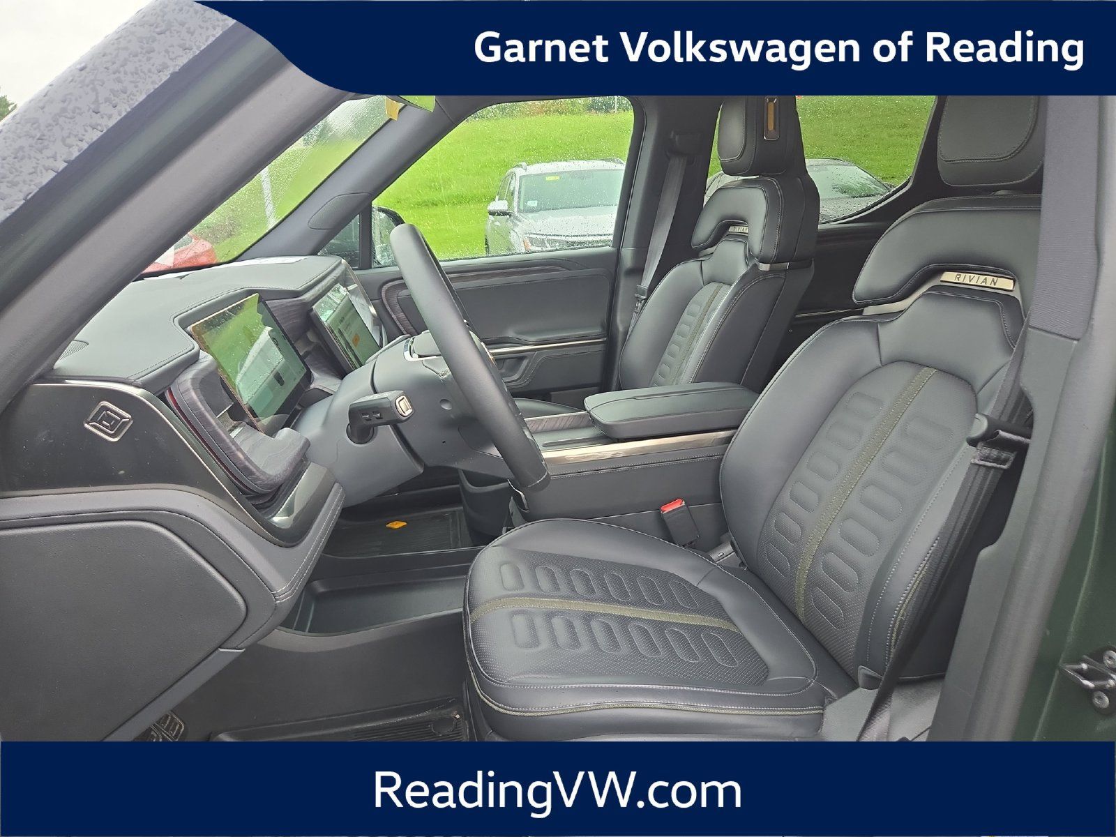 Used 2025 Rivian R1T Adventure Dual AWD/4WD image 12