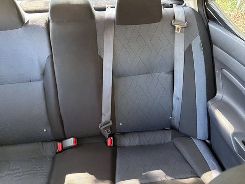 Used 2025 Nissan Versa SV FWD image 37