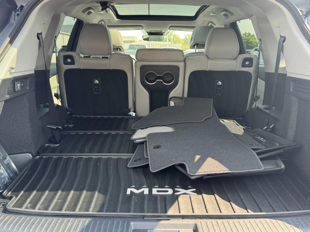 Certified 2026 Acura MDX w/ Technology Package AWD/4WD image 5