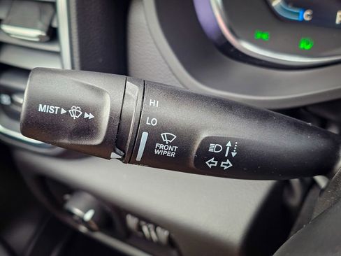 New 2026 RAM 1500 4x4 Crew Cab image 18