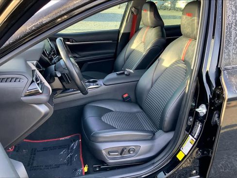 Used 2022 Toyota Camry TRD image 8