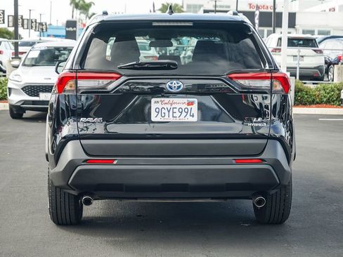 Used 2023 Toyota RAV4 LE image 6