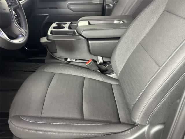 Used 2026 Chevrolet Silverado 1500 RST AWD/4WD image 11