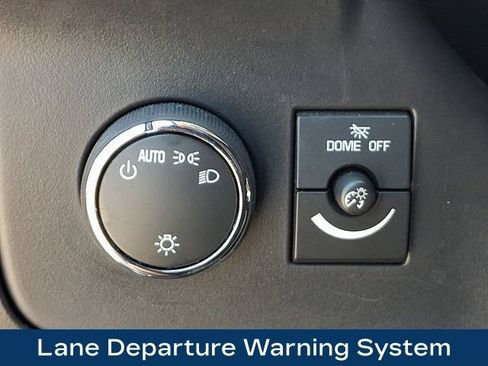 Used 2025 Chevrolet Express 3500 LT w/ LT Preferred Equipment Group RWD image 11