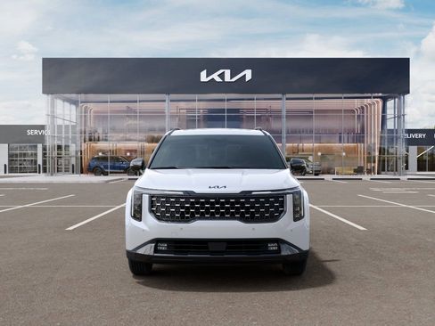 New 2026 Kia Carnival Hybrid FWD image 2
