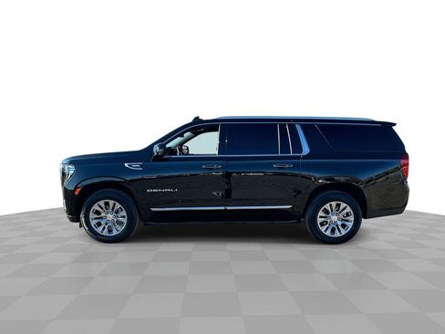 Used 2023 GMC Yukon XL Denali w/ Max Trailering Package image 5