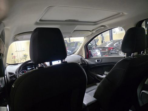 Used 2018 Ford EcoSport SE FWD image 15