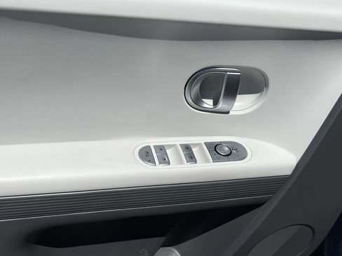 Certified 2024 Hyundai Ioniq 5 SEL RWD image 16