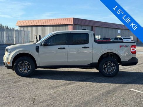 New 2025 Ford Maverick XLT w/ XLT Luxury Package AWD/4WD image 12