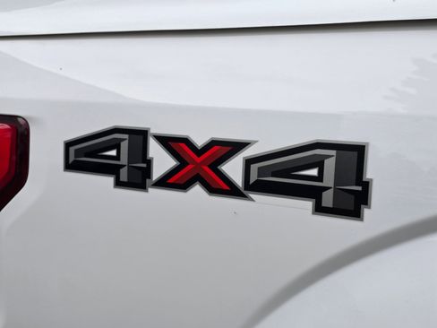 Used 2019 Ford F150 Lariat w/ Equipment Group 502A Luxury image 13