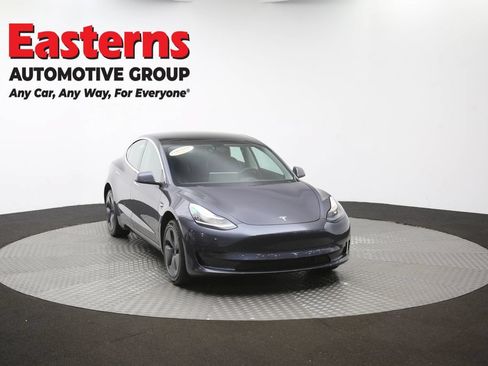 Used 2019 Tesla Model 3 Standard Range Plus RWD image 45