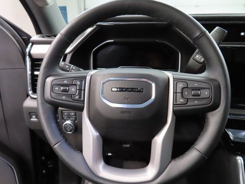 Used 2025 GMC Sierra 2500 Denali w/ Technology Package image 46