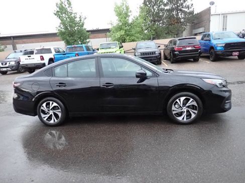 Used 2025 Subaru Legacy Premium AWD/4WD image 3