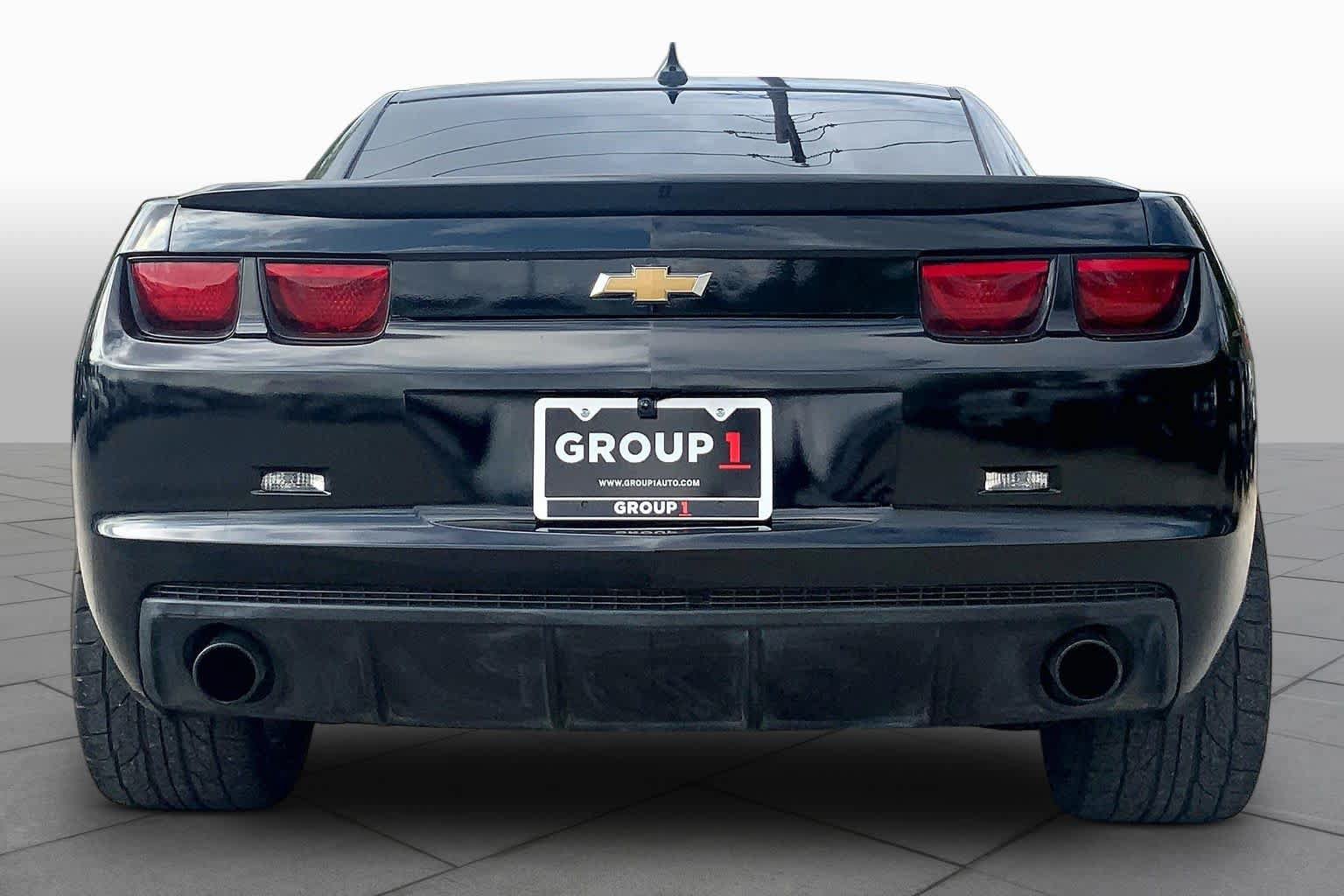 Used 2013 Chevrolet Camaro LS RWD image 4