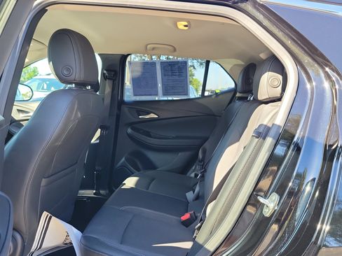 Used 2025 Buick Encore GX Preferred FWD image 11