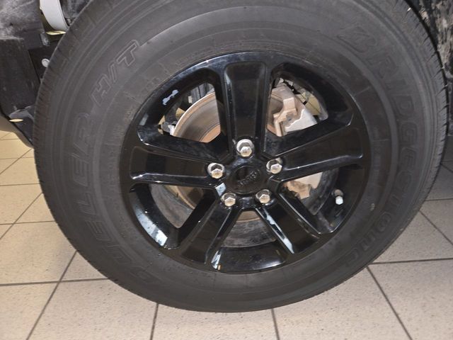 Used 2022 Jeep Wrangler Unlimited Sport AWD/4WD image 10