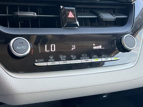 Used 2026 Toyota Corolla LE image 20