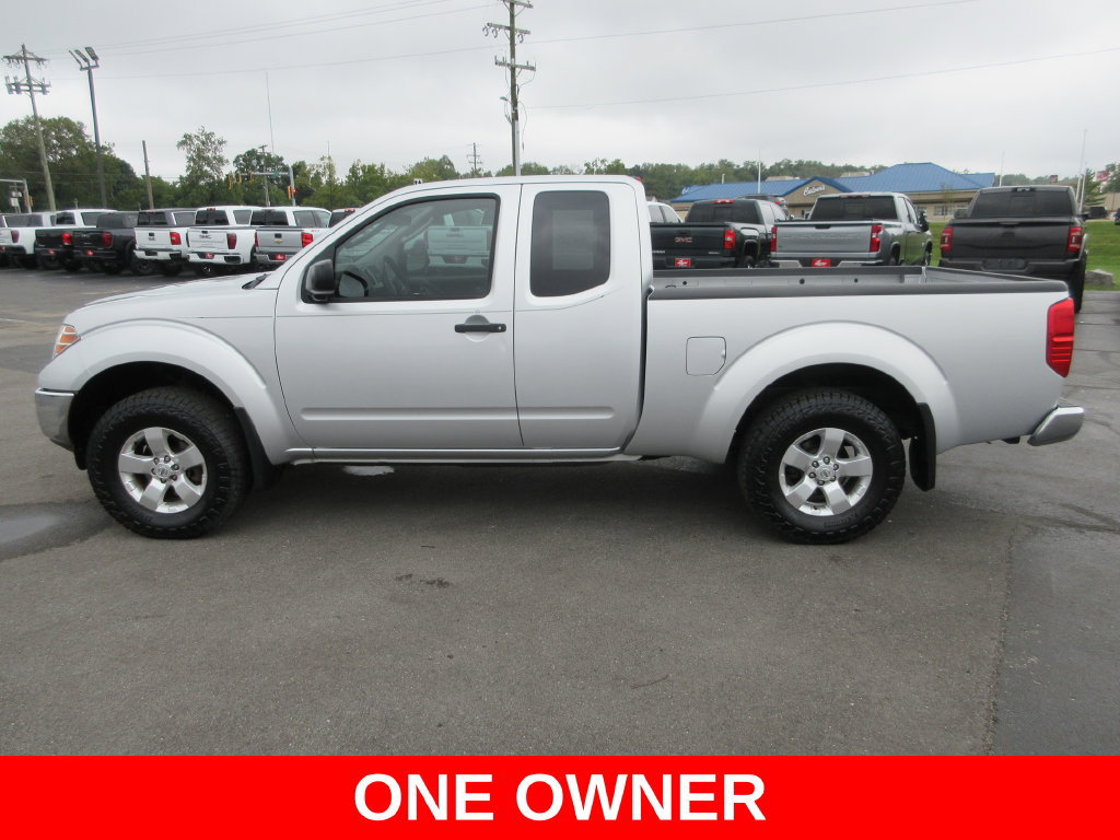 Used 2011 Nissan Frontier SV AWD/4WD image 8