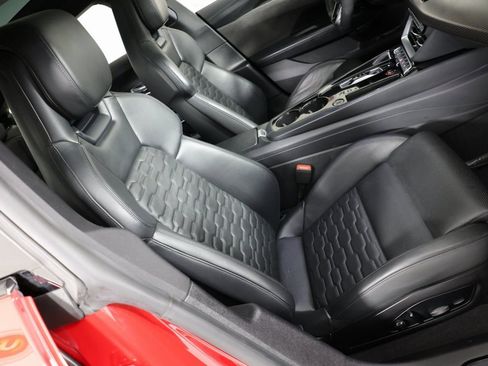 Used 2022 Audi e-tron GT Prestige image 40