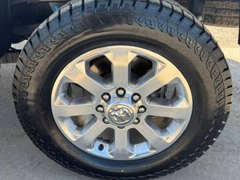Used 2023 RAM 2500 Laramie AWD/4WD image 42
