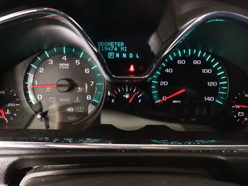 Used 2016 Chevrolet Traverse LT w/ Traveler's Package FWD image 4