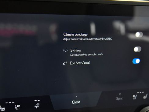 Used 2024 Lexus RZ 300e Premium image 31