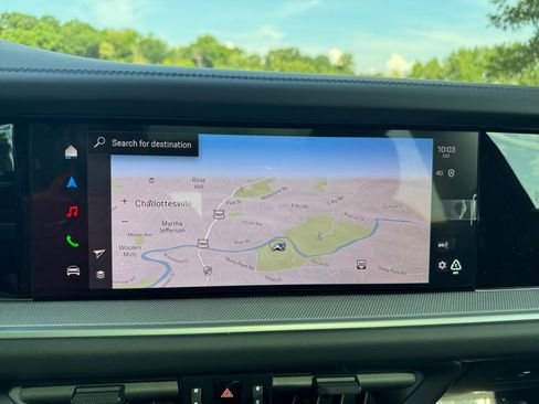 New 2025 Porsche Cayenne image 22