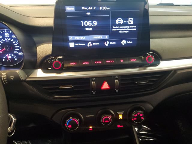Used 2023 Kia Forte LXS w/ LXS Technology Package FWD image 19