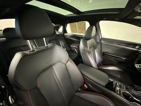 Used 2023 Kia K5 GT image 32