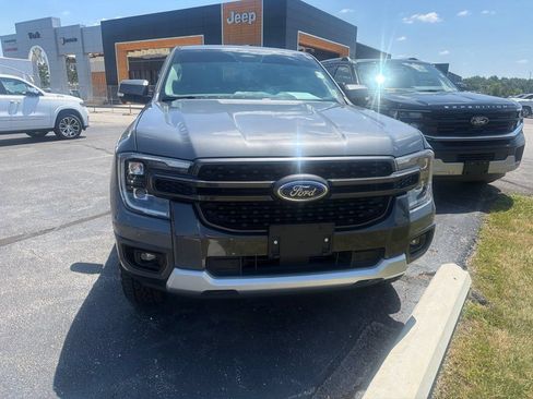 Used 2024 Ford Ranger Lariat w/ Trailer Tow Package AWD/4WD image 8