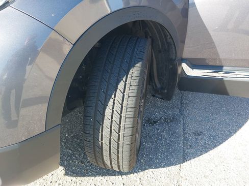 Used 2022 Honda CR-V Touring image 34