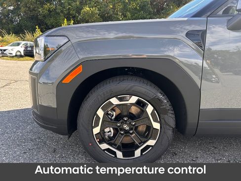 New 2026 Hyundai Santa Fe SEL image 2