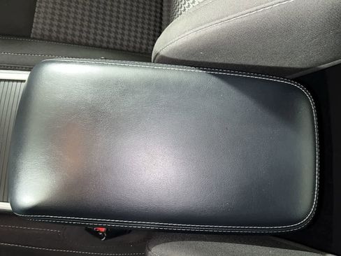 Used 2023 Dodge Charger SXT image 22