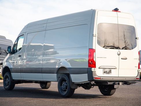 New 2026 Mercedes-Benz Sprinter 2500 image 8
