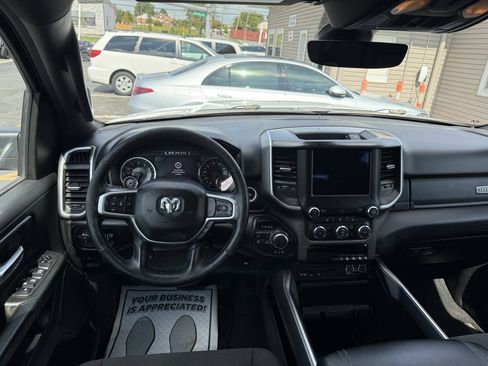 Used 2019 RAM 1500 Big Horn AWD/4WD image 11