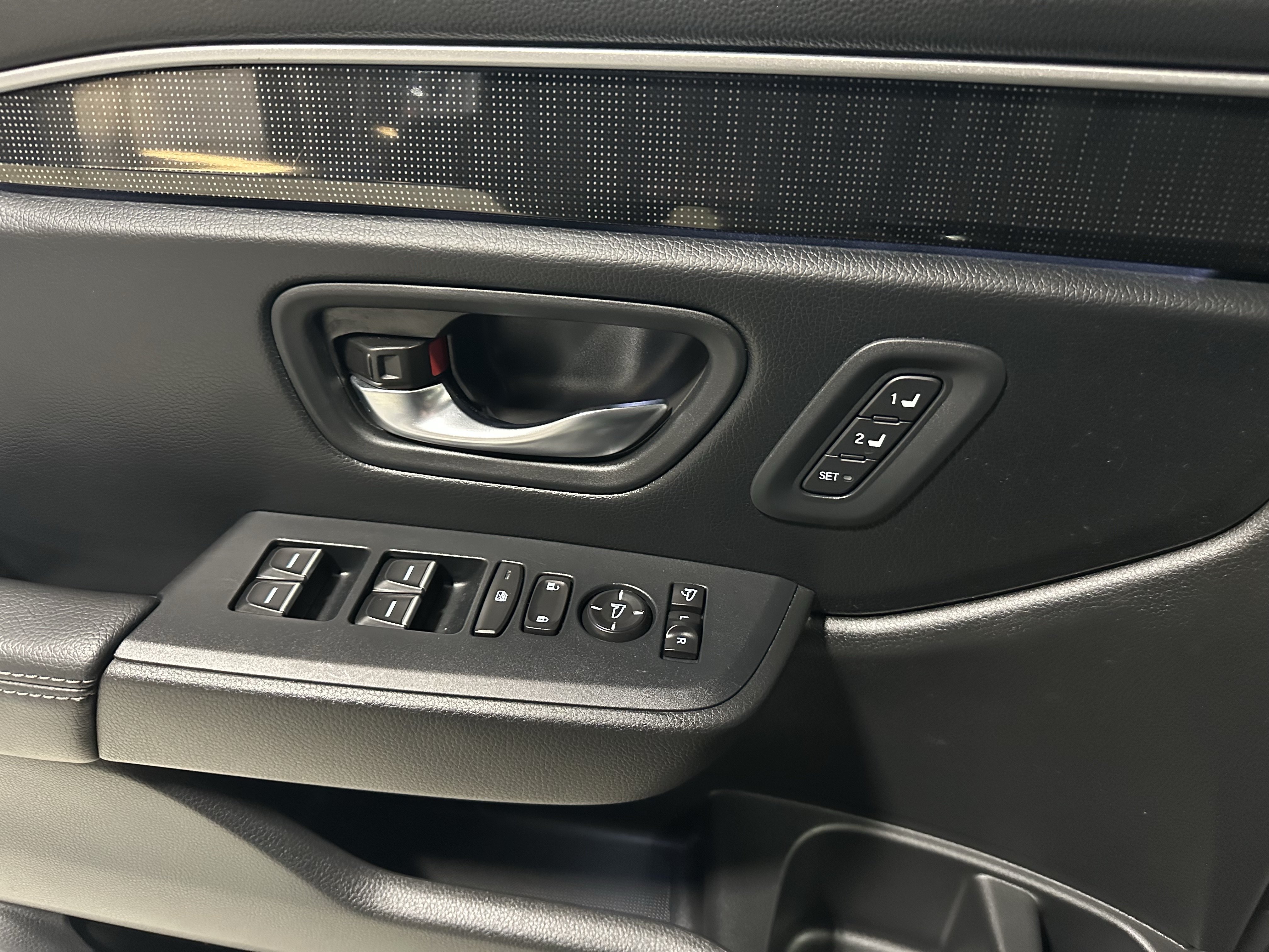 Used 2023 Honda Pilot Elite image 22