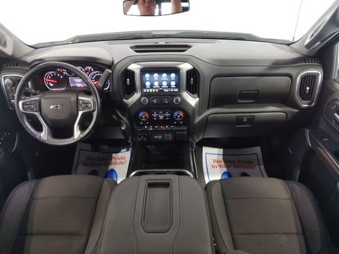 Used 2021 Chevrolet Silverado 1500 LT Trail Boss w/ Convenience Package II image 39