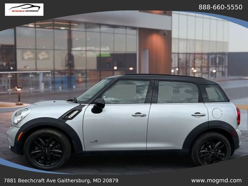 Used 2013 MINI Cooper Countryman S image 2