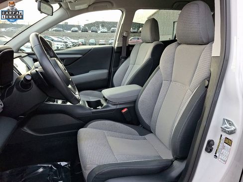 Used 2023 Subaru Outback Premium image 13