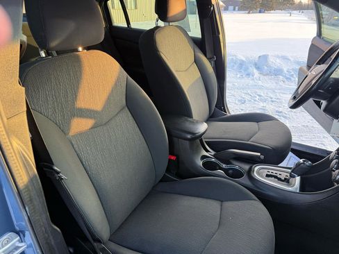 Used 2011 Chrysler 200 Touring w/ Cold Weather Group FWD image 21
